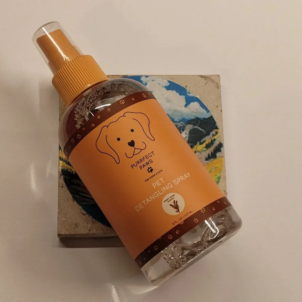Bath & Body Works Purrfect Paws Sweet Honey Almond Pet Detangling Spray - 8oz